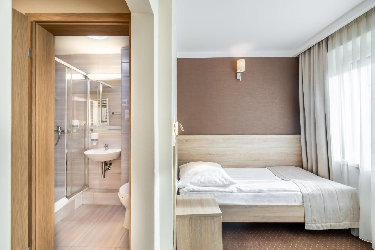 Hotel Lesny Bialystok Exterior photo